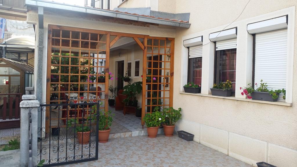 House Kostoski Ohrid Rum bild